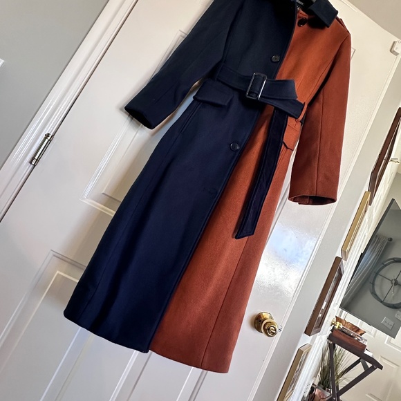 Brand new! Badgley Mischka Terry color blocking Cognac/Navy long coat. Size-M. - Picture 8 of 16